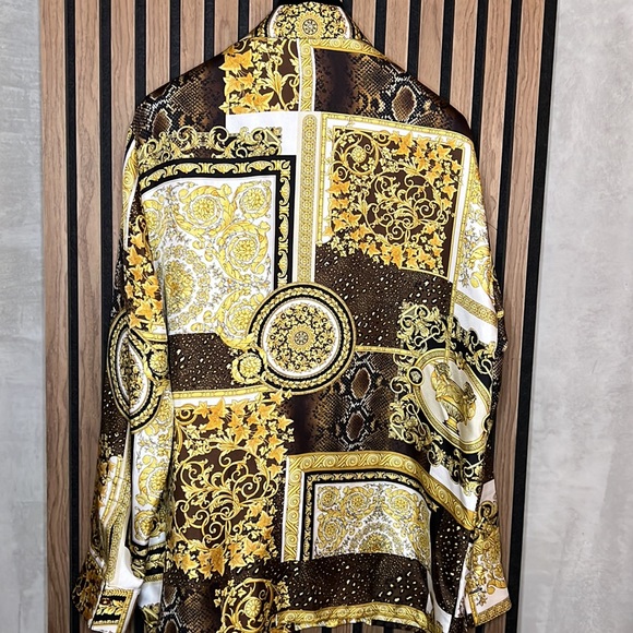 •NWT Versace Barocco patchwork Silk blouse - Picture 3 of 15